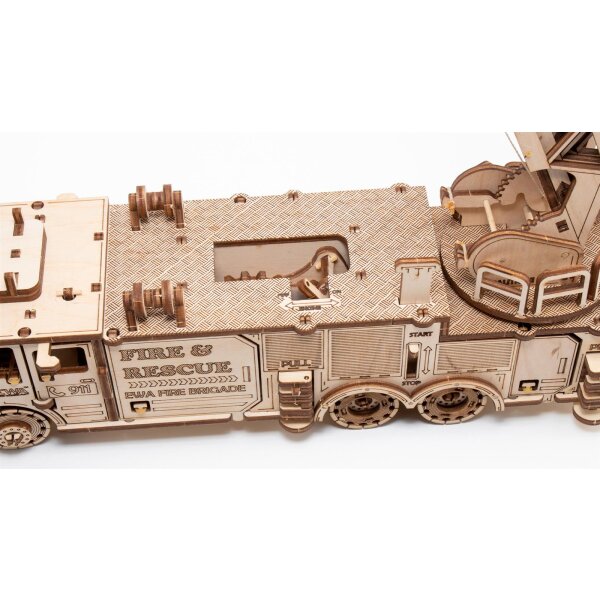 Military truck Mechanical wooden 3D puzzle 