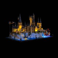 LEGO® Harry Potter - Hogwarts Castle and Grounds...