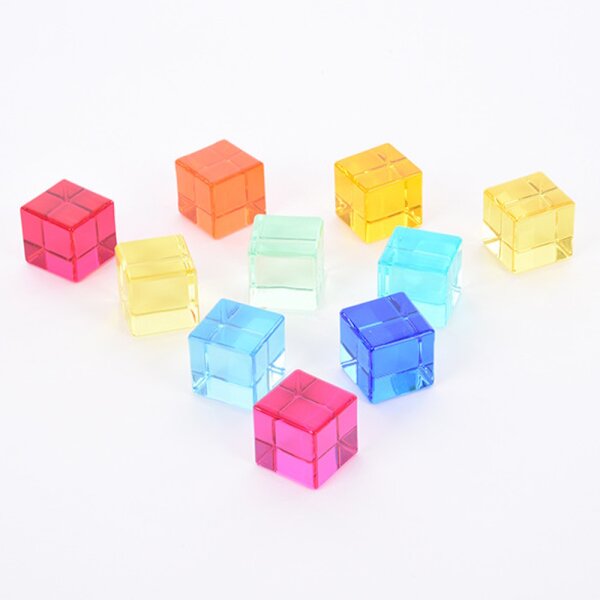 </p>Set di 10 cubi di pietre preziose acriliche solide in 10 colori diversi e un vassoio in legno a specchio. </p>