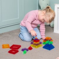 Kit de construction de pyramide de couleur transparente &ndash; 30 pi&egrave;ces