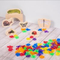 Set di 96 forme di insetti in plastica colorata e traslucida, inclusa scatola portaoggetti