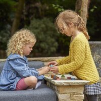 Set con 5 figure in legno colorate da avvitare insieme per giochi di gruppo e di ruolo, inclusa borsa portaoggetti