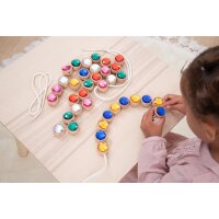 Wooden threading jewels &ndash; 36-piece set made of FSC&reg; wood & acrylic including 3 cords & bag