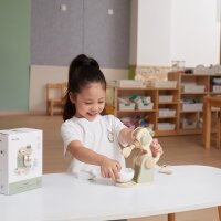 Kitchen mixer set - wooden toy with rotating whisk, bowl and ingredients (7 pieces)