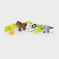 Farm tractor - wooden toy with tractor, trailer, farmers, animals & removable fences (11 pieces)