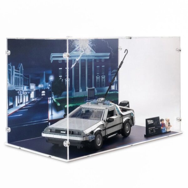 Acryl-Display f&uuml;r LEGO&reg; 10300 Die Zeitmaschine aus Zur&uuml;ck in die Zukunft (Mit Hintergrundbild Geb&auml;udeuhr 1955)