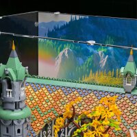 Acryl-Display f&uuml;r LEGO&reg; 10316 Der Herr der Ringe: Bruchtagl (Mit Hintergrundbild & weissem Boden)