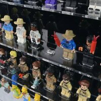 Display da parete in acrilico per 40 minifigure LEGO&reg; (con sfondo nero)