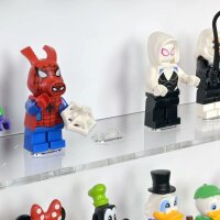 Display da parete in acrilico per 60 minifigure LEGO&reg; (con sfondo bianco)