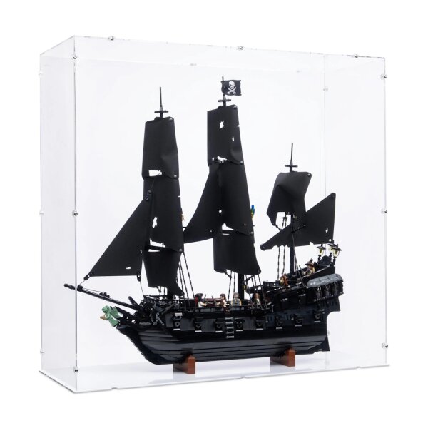 Display in acrilico per LEGO&reg; 10365 Nave pirata del Capitano Jack Sparrow (con fondo bianco)