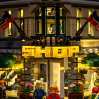 LMB 2.0 Kit di illuminazione a LED per LEGO&reg; 10211 Grand Emporium