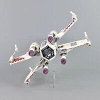 Support en acrylique pour le LEGO&reg; 75355 Star WarsUCS X-Wing Starfighter (inclin&eacute;, 4 cm de haut)