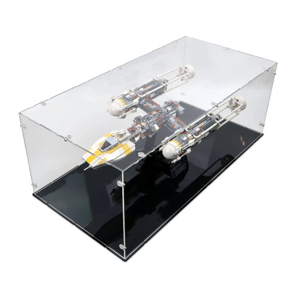 Display in acrilico per LEGO&reg; 75181 UCS Y-Wing (con base nera)