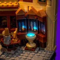LMB 2.0 Kit di illuminazione a LED per LEGO&reg; 76478 Harry Potter - Book Nook - Ufficio di Silente