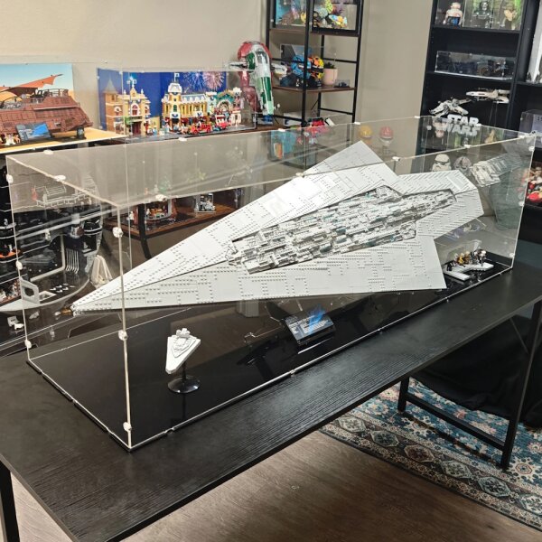 Pr&eacute;sentoir et support XL en acryliquepour LEGO&reg; 75457 Star Wars - Le Super Destroyer Stellaire de classe Executor (inclin&eacute; &ndash; avec fond noire)